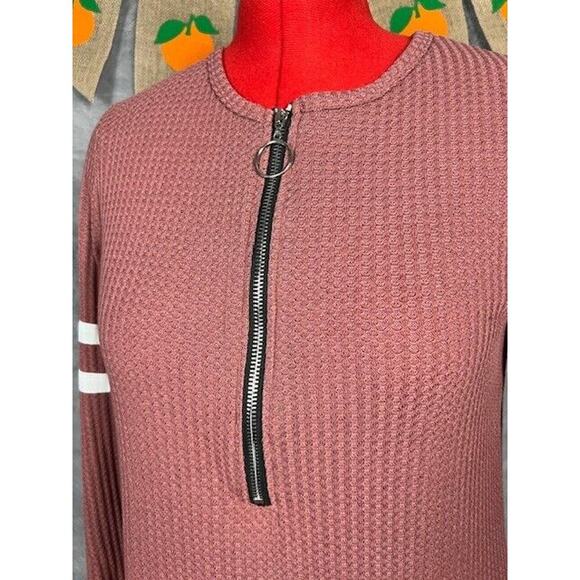Women's Maroon Long Sleeve Stripe Detail Zip Waffle Top Size XXL - Picture 3 of 8
